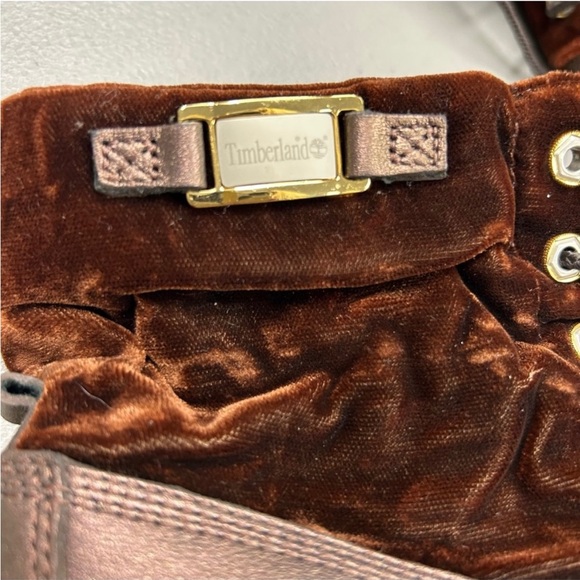 Timberland Velvet Boots Bronze Leather Lug Sole Gold Hardware Womens Size 8.5 - Picture 2 of 8